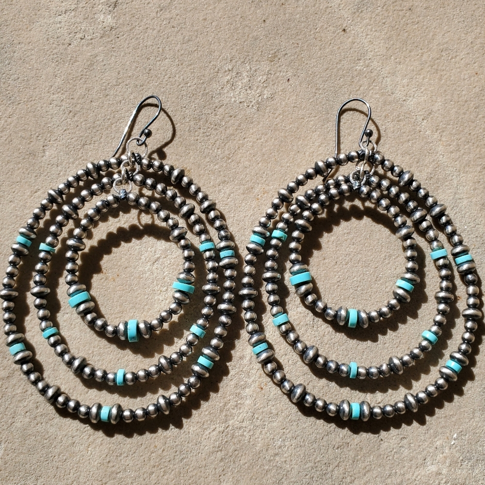Navajo Pearl Turquoise Bead Triple Circle Dangle Earrings - Picture 4 of 5